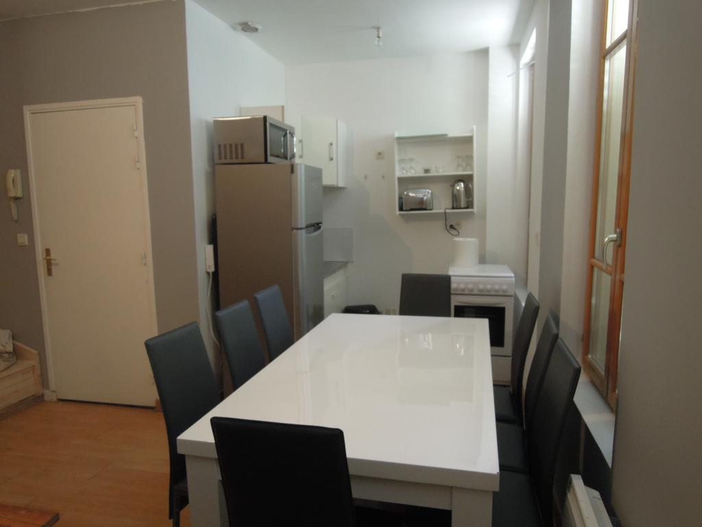 Appart'Hotel De La Tour Troyes Habitación foto