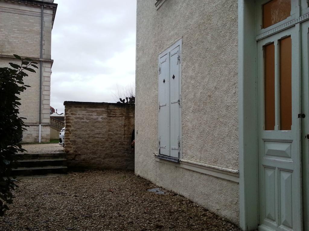 Appart'Hotel De La Tour Troyes Exterior foto